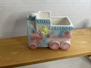 Maceta vintage de cerámica para vivero tren conejito oso Melanie Martinez - Imagen 1 de 8