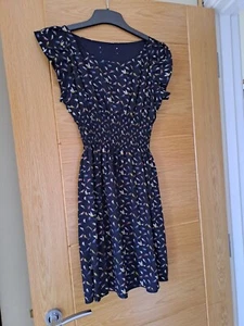 Ladies Navy Dress with bird design, elasticated waist, size 12. worn once - Picture 1 of 4