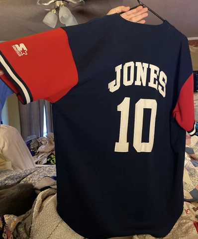 Atlanta Braves Chipper Jones Jersey XL Cover