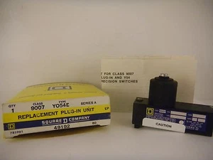 UNIDAD ENCHUFABLE DE REPUESTO CUADRADO D 9007-YO54E *NUEVO EXCEDENTE EN CAJA* - Imagen 1 de 6