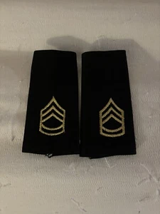 Paar US Army männlicher Sergeant First Class ASU Schulter Schulter Schulter Schulterklappen Bretter groß - Bild 1 von 1