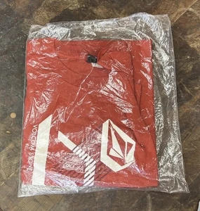 Vtg Volcom Stone Men's T-Shirt Size M 2008 Holiday ‘08 BRAND NEW Y2K Hype NOS - Picture 1 of 6