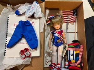 Neu SELTEN Pittsburg Puppe SAMMI forus Gymnastic limitierte Auflage Echtheitszertifikat 1996 Vintage signiert - Bild 1 von 18