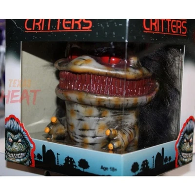 CRITTERS Monstarz vinilo Space Crite Alien réplica figura juguete muñeca monstruo  Foto 1 de 4