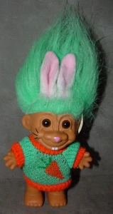 Suéter Troll Doll 4 1/2" Russ Easter Wacky Wabbit Zanahoria - Imagen 1 de 1