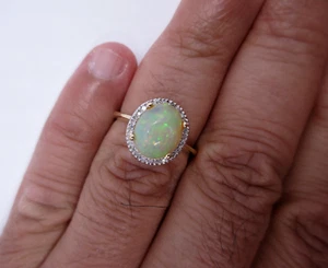 2,75 Karat 14 Karat Gold Diamant & Opal Ring Diamant = 1/4 Karat F-VS2 Wert = 5.750 $ - Bild 1 von 12