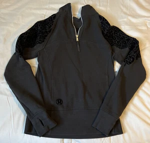 Lululemon Floral Flock Women's Pullover Black Cherry Sweatshirt Thumbholes Sz 4 - Bild 1 von 6