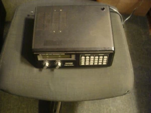 Radio Shack Realistic Pro-2021 200 Channel Scanner (as is) read description - Picture 1 of 10