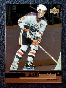 WAYNE GRETZKY 1999-00 UPPER DECK GOLD RESERVE 99-00 NO 5          35694
