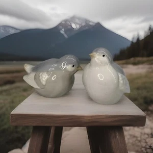 Vtg Pair Otagiri Bird Figurines Porcelain Blue Gray Chickadee OMC Japan 3.5” - Picture 1 of 11