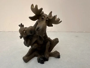 Moose to Amuse Figurine Big Sky Carvers - Bear Foots - Moose and Calf - 5" Tall - Picture 1 of 8
