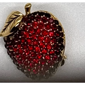 Broche prendedor vintage Monet tono dorado rojo estrás manzana - Imagen 1 de 8