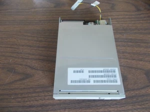 Napęd dyskietek HP 0950-2326 50pin SCSI A2084-60005 - Zdjęcie 1 z 3