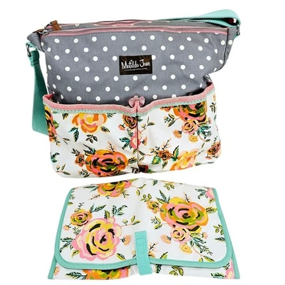 Bolso de pañales floral Matilda Jane Over The Moon Messenger y almohadilla gris verde azulado  Foto 1 de 4