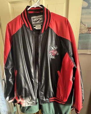 Vintage Steve & Barrys Wisconsin Badgers Faux Leather Varsity Jacket Mens M - Image 1 of 4