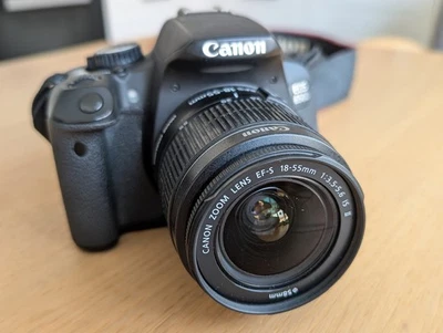 Canon EOS 650D Digitalkamera + zwei Objektive - Bild 1 von 4