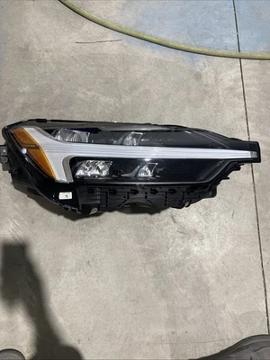 ✅ FARO LED DERECHO VOLVO XC60 RH 2018 2019 2020 2021 2022 P/N 32338969 OEM Foto 1 de 4