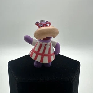 Disney Junior Doc McStuffins Vet Office Playset Figure Hallie Hippo Purple..50 - Picture 1 of 8