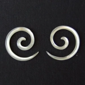 1 Paar Ohrringe Muschel Shell Earrings Spiralen Piercing Design Schmuck 227 - Bild 1 von 1