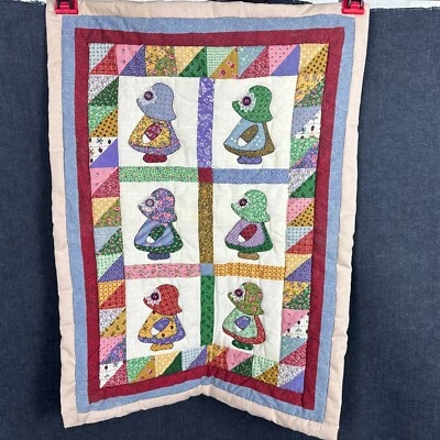 Edredón Sunbonnet Sue miniatura pequeño 23,25" x 16,75" cosido a mano granja de colección Foto 1 de 4