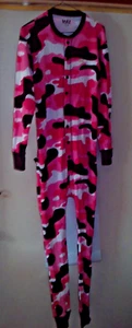 Lazy One Women's S One Piece Pajamas Footless Back Flap Pink Camo Farm Cabin PJ - Picture 1 of 3