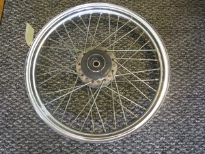 1980 Yamaha XS 650 XS650 front wheel spokes hub 19x1.85" hub cap - Picture 1 of 7