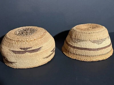 PERFECT PAIR UPPER KLAMATH LAKE OREGON MODOC-KLAMATH BASKETS,ORIGINAL TAGS,C1900 - Image 1 of 4