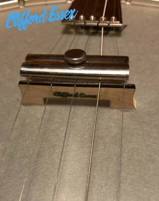 CLIFFORD ESSEX BANJO TONVERSTÄRKER/KLEMMDÄMPFER. VERBESSERN ODER VARIIEREN SIE IHREN SOUND - Bild 1 von 3