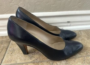 Vintage/SALVATORE FERRAGAMO Blu Foglia Italiana. TACCHI taglia 9 AA - Foto 1 di 6