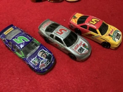 3 VINTAGE RARO NASCAR 1/64 fundido a presión TERRY LABONTE bucles espeluznantes miel crujido  Foto 1 de 4