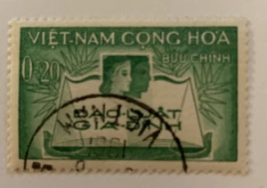 VIETNAM SC # 128 Symbols of Family and Justice (The Family Code) 1960 Used 20c - Picture 1 of 2
