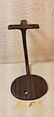 WI Barn Antique Cast Iron Horse Wagon Buggy Carriage Step 6 1/4" Step "55 E"   F - Image 1 of 4