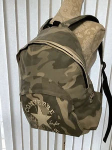 Converse Chuck Taylor All Stars Camouflage Design Rucksack 20-30 Litre - Picture 1 of 17