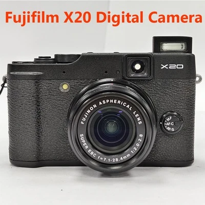 Fujifilm Fuji X Series X20 12.0MP 4x Optical Zoom Digital Camera Black English - Image 1 of 4