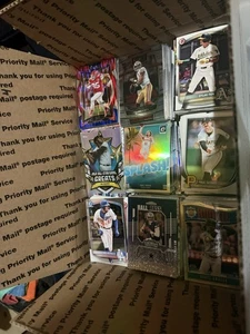 MEDIUM FLAT RATE BOX FULL OF CARDS BASEBALL BASKETBALL FOOTBALL SOCCER - Picture 1 of 4