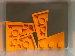 LEGO Parts - Orange Wedge Plate 3 x 2 Right - No 43722 - QTY 5 - Picture 1 of 1