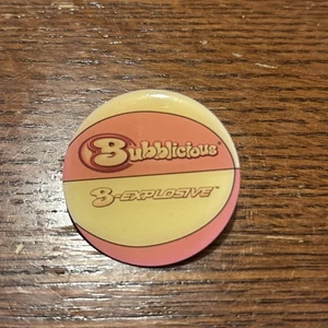 BUBBLICIOUS B Explosive GUM Werbe Pin Back Tie Tack - Bild 1 von 4