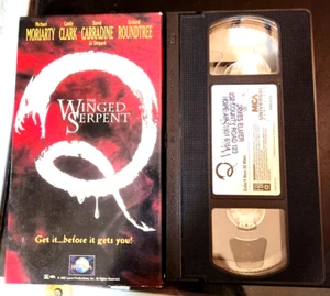 Q The Winged Serpent VHS 1996 mca michael moriarty david carradine cult movie - Picture 1 of 6