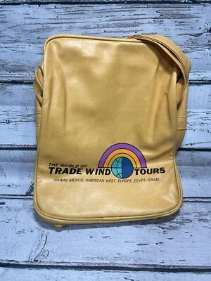 Bolso de hombro de viaje de vinilo con correa The World Of Trade Wind Tours años 70 de colección Foto 1 de 4