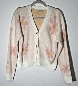 Love Tree Women's Flower Cardigan Sweater Size Small Pink  Boho Festival DAISY - Picture 1 of 7