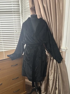 Linea Soft Cosy Dressing Gown Robe Knee Length Size 20-22 Black NWT RP£30 - Image 1 of 4
