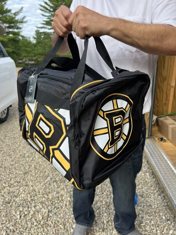 Boston Bruins Team Logo medium duffel/gym bag NHL Cover