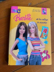 Barbie et le rallye a scooter - paperback - Foto 1 di 1