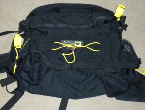 Mountainsmith Tour Hiking Day Lumbar Large Waist Fanny Pack Bag Black & Yellow