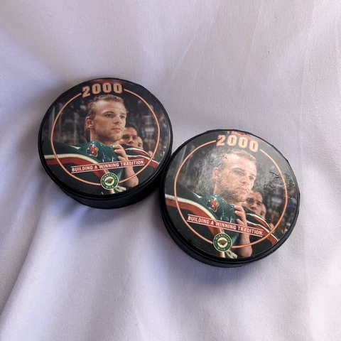 Marian Gaborik Minnesota Wild 2000 Draft Pick Collectible Hockey Puck LOT OF 2 Cover