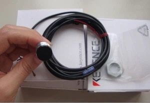 1PC EX-416V EX416V New Keyence Sensor - Picture 1 of 2