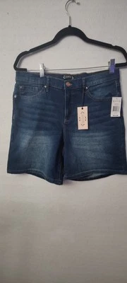 NWT Women's Sz 8 NANETTE LEPORE Amour Boyfriend Stretch Denim Shorts - Dark Blue - Image 1 of 4