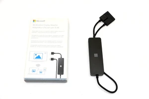 Adapter wyświetlacza bezprzewodowego Microsoft 4K model 1942 - czarny - Zdjęcie 1 z 9