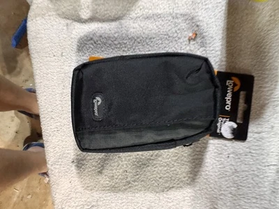 Genuine Lowepro Newport 30 Camera Camcorder Case Travel Bag - 5.5" x 3.5" x 1.5" - Image 1 of 4