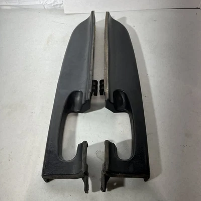 1999 - 2007 FORD F250 F350 SUPER DUTY RIGHT LEFT DOOR ARMREST PULL HANDLE SET - Image 1 of 4